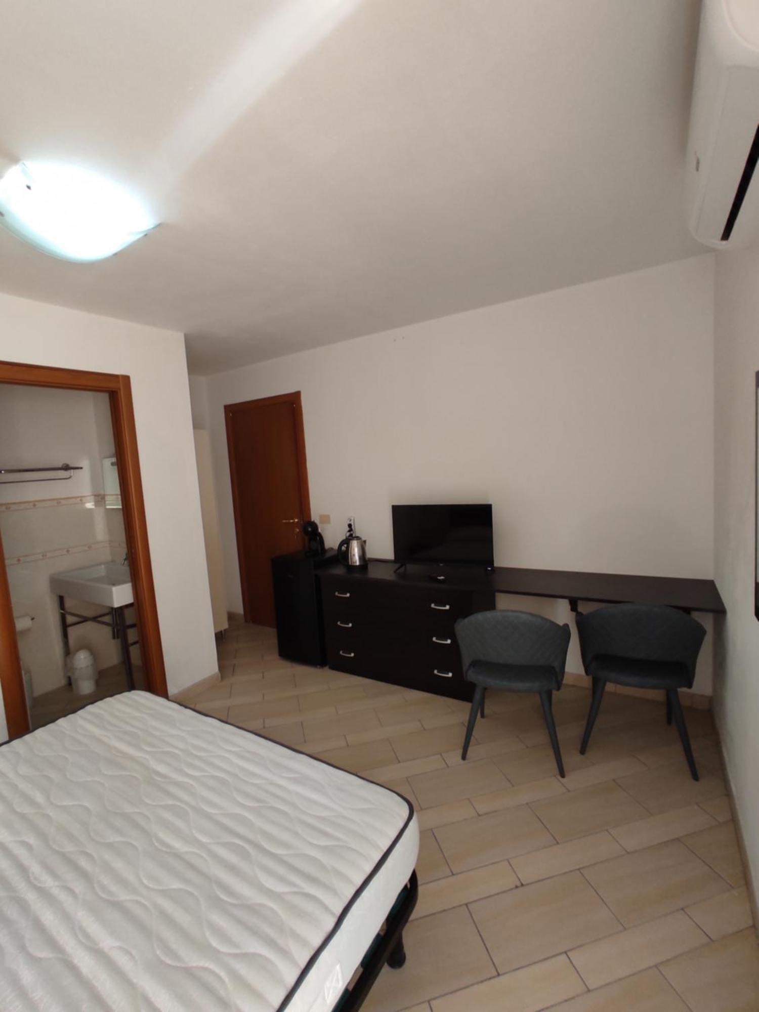 Monolocale Wenge' Villa Siniscola Luaran gambar